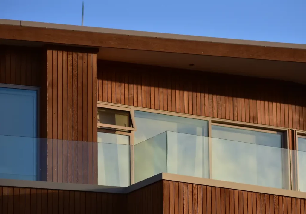 Elewacja z drewna deska elewacyjna